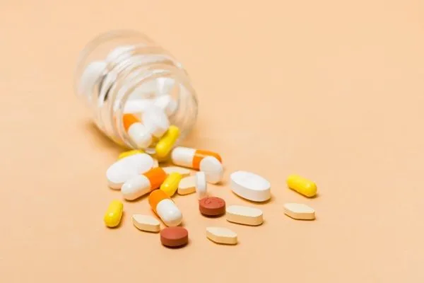 Acarbose, Miglitol và Pramlintide: Các loại thuốc cản trở sự hấp thụ đường