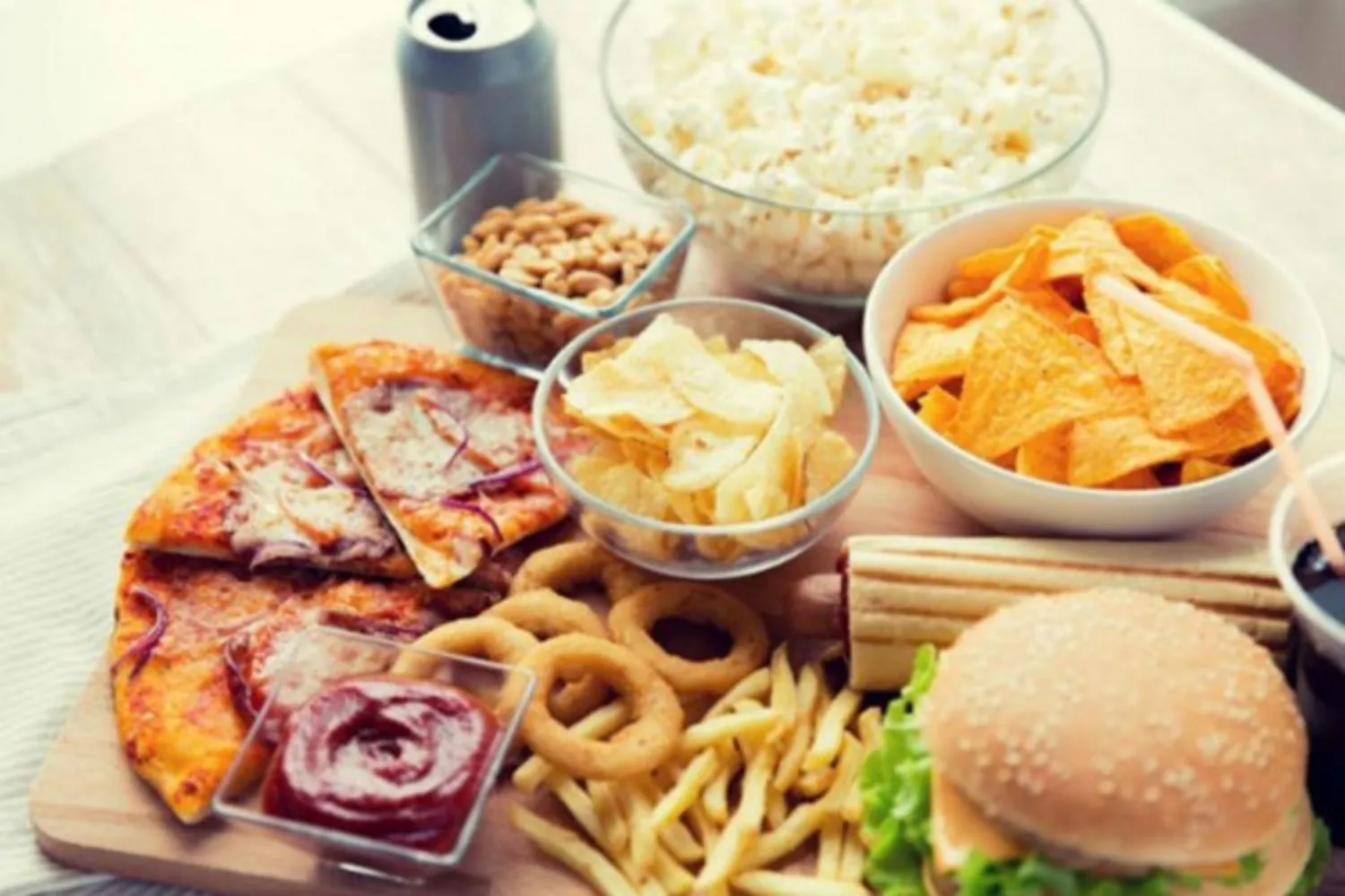 Có thể ăn cheat meal/cheat day trong chế độ ăn Keto không?