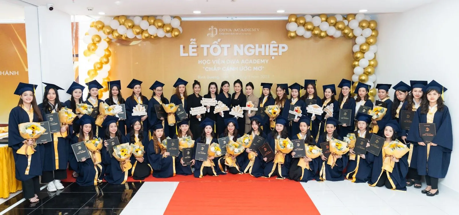 Bằng cấp học nghề gội đầu dưỡng sinh tại DIVA Academy có giá trị trên toàn quốc