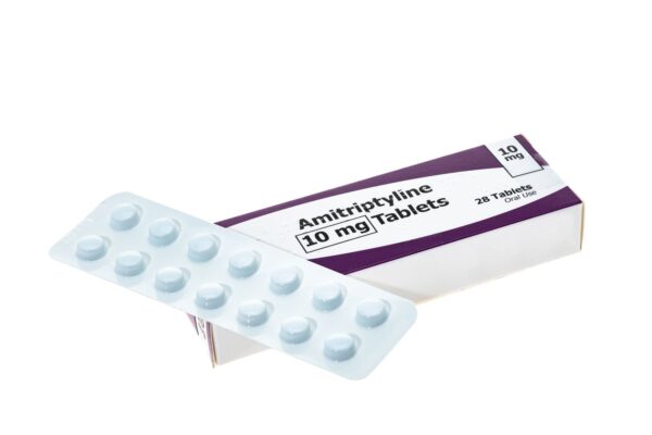 Amitriptyline: Điều trị chứng mất ngủ và rối loạn giấc ngủ