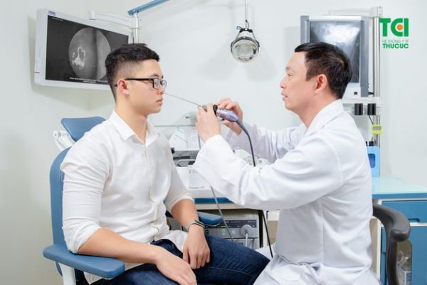 Bệnh polyp mũi là gì? Và phương pháp điều trị