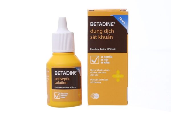 Betadine: Thuốc sát trùng phổ biến dành cho mọi gia đình