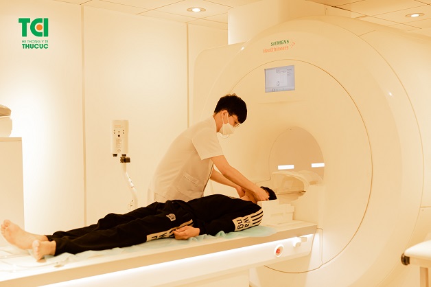 Chẩn đoán tai biến mạch máu não thể nhồi máu não bằng MRI