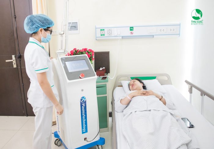 Chiếu Plasma sau sinh: Phương pháp nhanh lành vết mổ