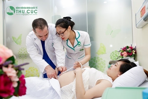 Chọc ối có đau không? có ảnh hưởng đến thai nhi không