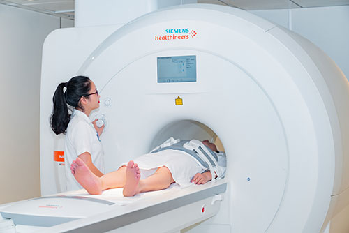 Chụp cộng hưởng từ MRI có thể phát hiện trẻ dậy thì sớm