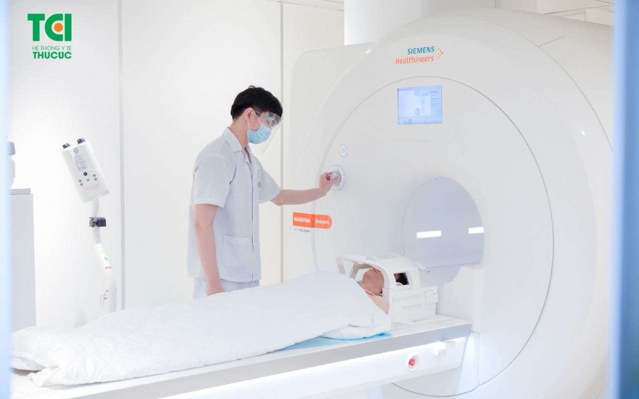 Chụp cộng hưởng từ MRI: Ưu nhược điểm, khi nào chụp?