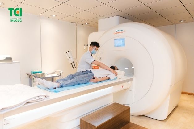 Chụp cộng hưởng từ MRI: Ưu nhược điểm, khi nào chụp?