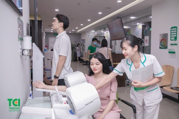 Có nên khám sức khỏe tiền hôn nhân không? – Lời khuyên từ chuyên gia