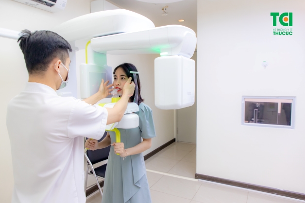 Dành cho ai thắc mắc trồng răng implant có nguy hiểm không