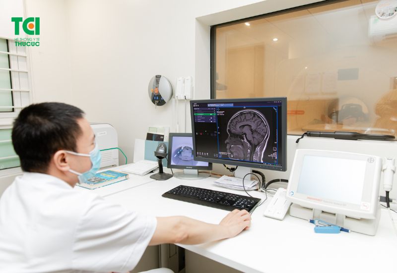 Dị dạng động tĩnh mạch não và vai trò của MRI trong chẩn đoán