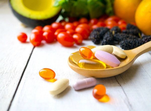 Giải đáp thắc mắc: U xơ tử cung không nên uống vitamin gì?