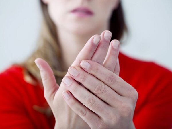 Hội chứng Raynaud: nguyên nhân gây bệnh, cách nhận biết