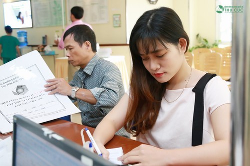 Kinh nguyệt ra ít nên uống thuốc gì?