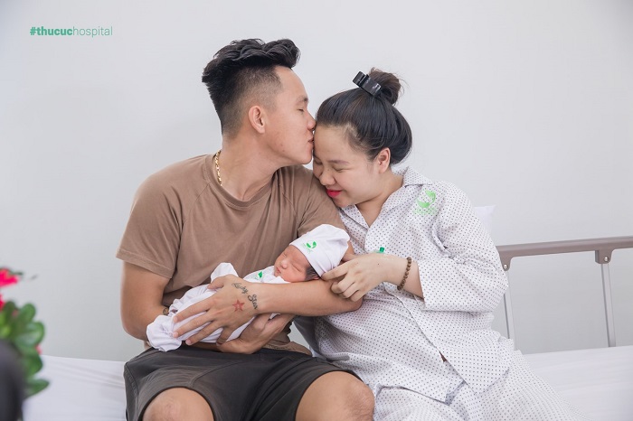 Lần đầu đưa vợ đi sinh của cầu thủ Thanh Bình – 72h đầy cảm xúc tại khoa Sản