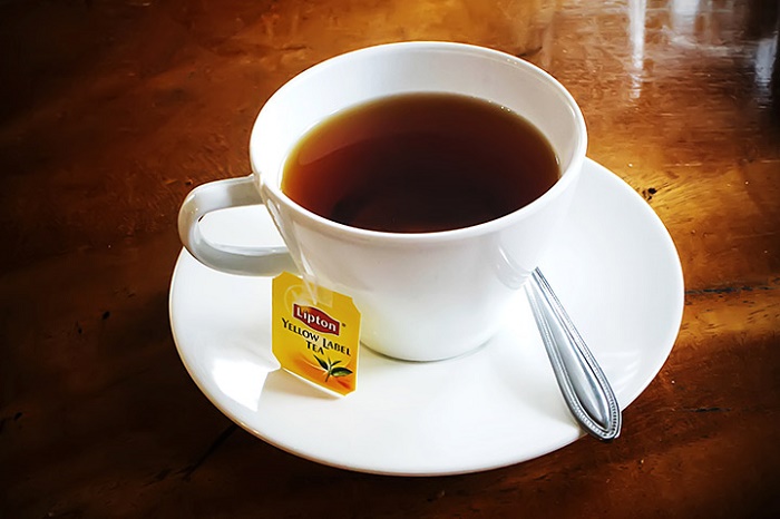 Mang thai uống trà Lipton được không?