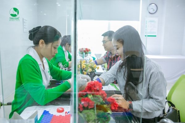 Người trẻ có cần tầm soát ung thư không?