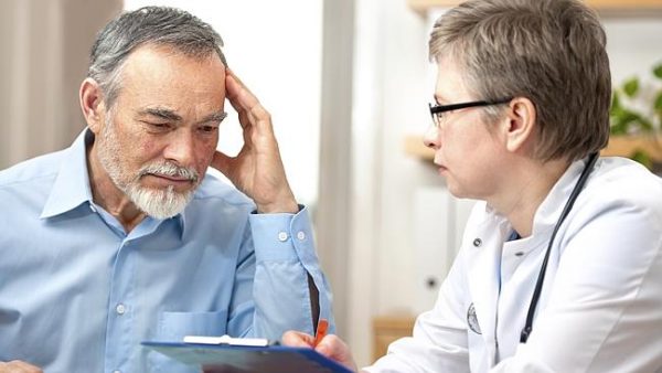 Nguyên nhân và triệu chứng của bệnh Alzheimer