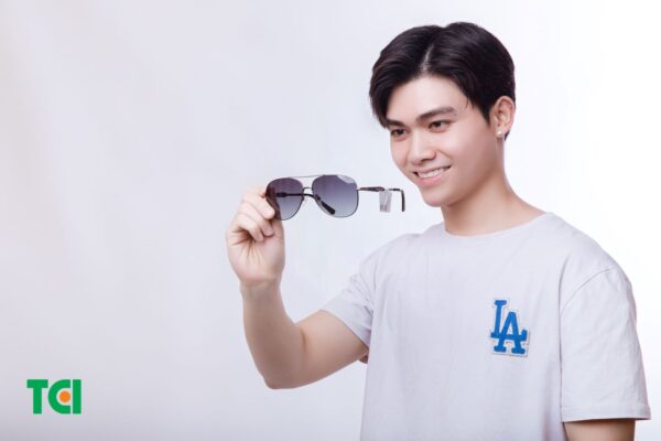 Những điều cần biết về tròng kính polarized