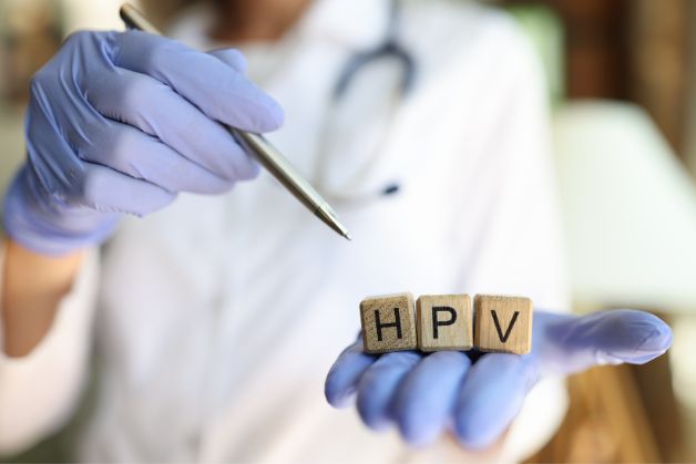 Tầm quan trọng của việc tiêm vắc xin HPV cho nam