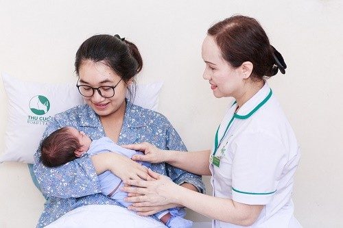 Tìm hiểu về sinh thường và sinh mổ