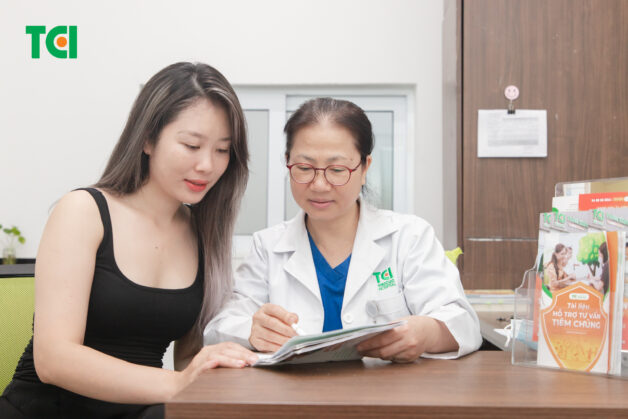 Tổng hợp những lưu ý sau khi tiêm vắc xin phòng HPV cho hai giới