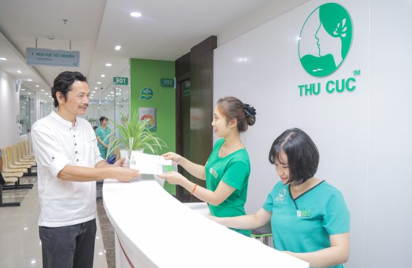 Trung Anh khám tầm soát ung thư tại Bệnh viện Thu Cúc