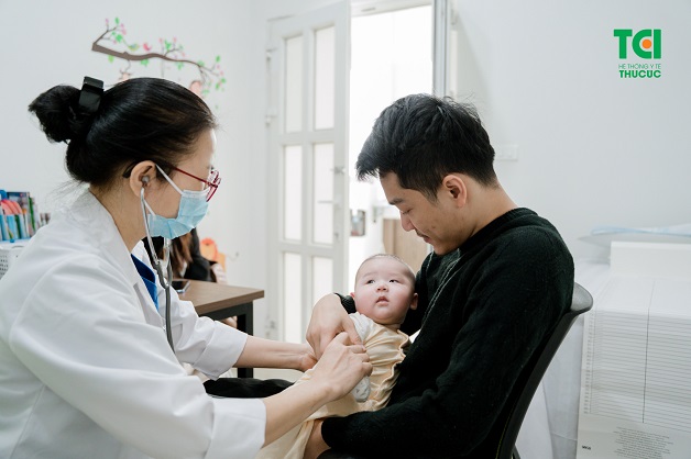 Vắc xin rotavirus: Công dụng, phác đồ và lưu ý sử dụng