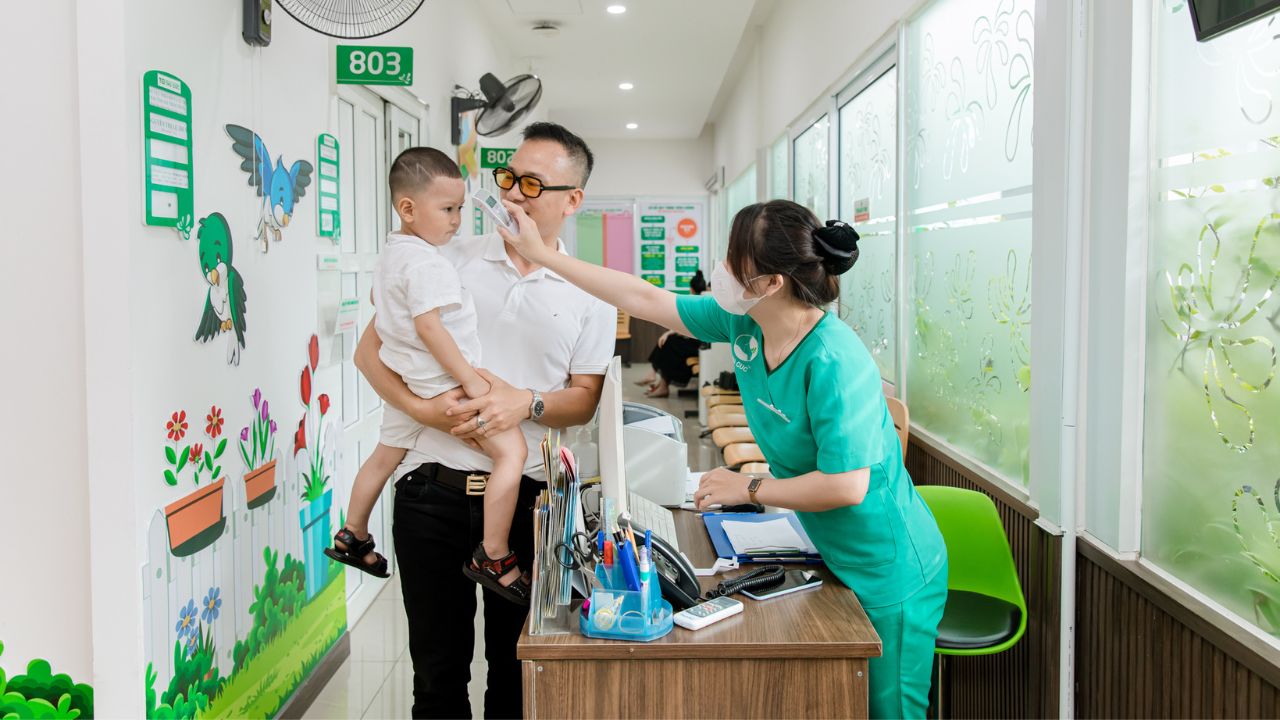 Vacxin cho học sinh: Phòng bệnh hơn chữa bệnh